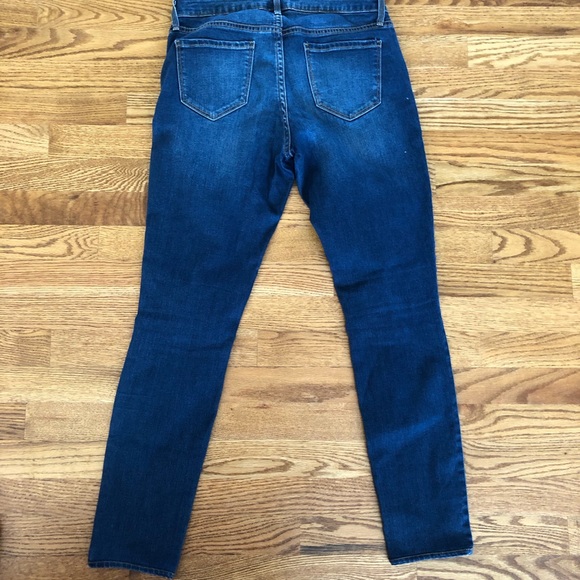 Old Navy Rockstar Distressed Stretch Jeans - Picture 3 of 8